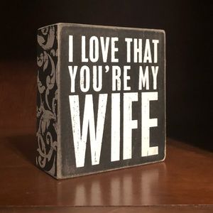 Back and white 5x5 wife decor